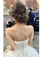 リカモ(ricamo) ブライダルヘアを担当。ヘッドドレスとブーケも自作です!
