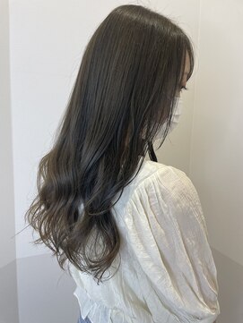 アストレアバイイーリス(ASTRAEA by Iris) オリーブグレージュ