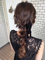 編みおろし 編み下ろし ローポニー 金箔ヘア お呼ばれヘア