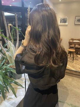 ロロネー 梅田(Lolonois) 【Lolonois梅田】透明感◎寒色グレージュカラー♪