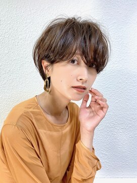 ハウスアンドヘアーワークス(House&Hair works) 前髪長め大人小顔ショート30代40代50代　藤沢