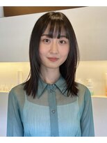 エハプラスマウナ(Eha+MAUNA)&nbsp;ストレートでも決まるレイヤースタイル[30代40代50代女性]