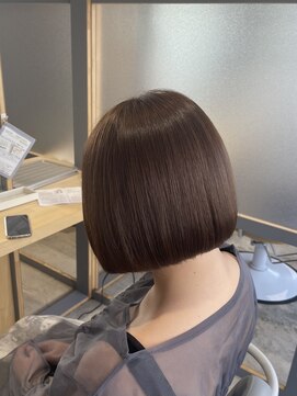 エクリュ(ecru) beige × Bob