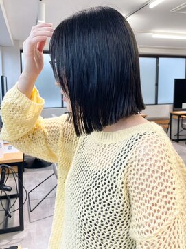 ミュラ(mulah) 切りっぱなしボブ透明感カラー＊ブリーチなしグレージュカラー