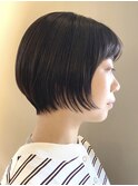 大人ショートボブ黒髪ショートマッシュショート20代30代前髪短め