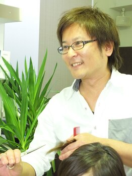 ヘアーシード(HAIR SEED)の写真/【JR堺市駅徒歩5分/21時最終受付】ベテランスタイリストによる、丁寧なカウンセリングとマンツーマン施術★