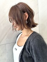 サイン 渋谷(SIGN)&nbsp;韓国ボブハッシュカットレイヤーカットグレージュブリーチ無し