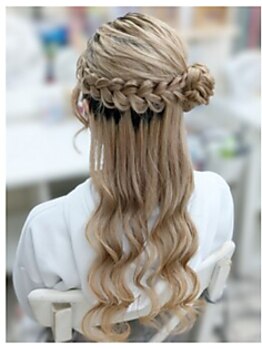 西口徒歩30秒【Tiara】《ヘアアレンジ￥1000～》リピーター続出の秘訣は理想を叶えるイベントアレンジ★