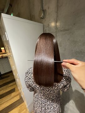 ルッカランス 経堂店(Lucca Lance) 髪質改善 縮毛矯正/美髪/経堂/METEO/ストレート