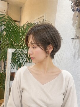 フゥカ 類家店(fuka) 青森八戸グレージュ丸みくびれショート20代30代40代