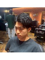 ハナテンベース(HANATEN BASE) メンズニュアンスセンターパート_メンズショート