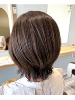 ニコア(nicoa)&nbsp;大人丸みウルフショート