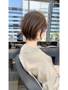 ビュートヨナカ(VIEW TOYONAKA) 【40代50代60代/襟足スッキリコンパクトショート/白髪染め】