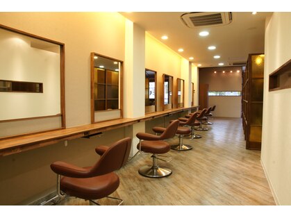 ヘアー ブランシェ 光明台店(HAIR Branche)の写真