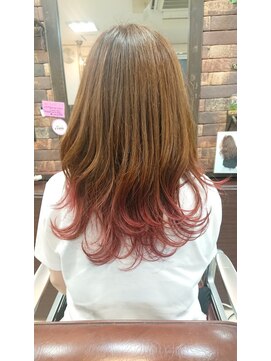 アッシュヘアー ブリーチなしのピンクグラデーション