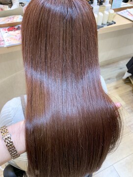 リュッカ(Lyuca) 【美髪 久米田】インナーカラー*オリーブベージュ