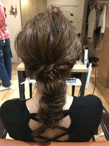 プチメゾントウキョウ(Petit Maison Tokyo)&nbsp;編み込みフィッシュボーン＿ライトベージュ