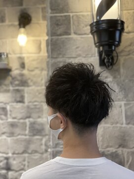 ミリオンバックス 上野(Million Bucks) スパイラルパーマスタイル<理容室>[メンズ/御徒町/上野]