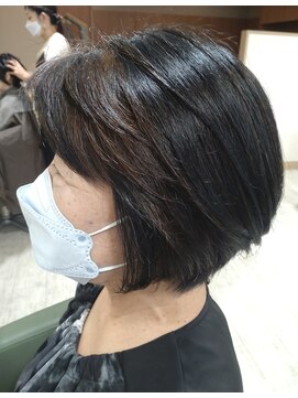 アエラス(Aeolus) 大人艶髪ショートグラデーション