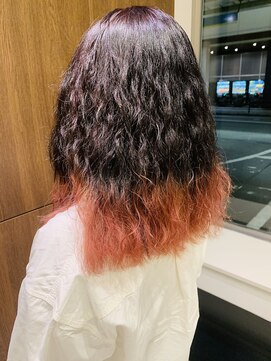 オアシスアヴェダ 東武船橋(OASIS AVEDA) スパイラルパーマ×裾カラー