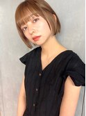 ミニボブ　ベージュカラー　平行ボブ　フルバング
