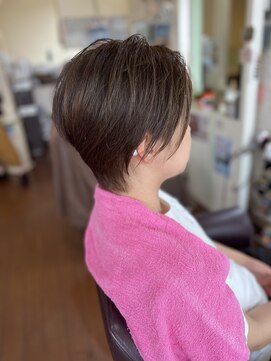 テソロヘアー(Tesoro-Hair) 初夏のおとなショートボブ