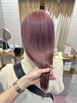 ロンド レア 天神大名店(Lond Le’a) 天神大名ダブルカラーケアブリーチハイトーンピンクベージュ