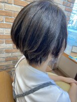 ヴィサージュクルー(VISAGE crew)&nbsp;癖毛でも大丈夫、アイロンを使ったスタイリング！