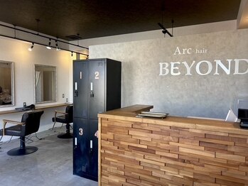 Arc hair BEYOND 柳津店