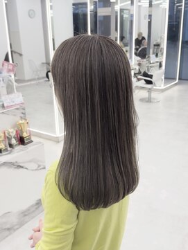 ブラウン(Brown) 透明感ばつぐん!ナチュラル白髪ぼかしハイライト