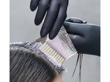 《☆ゼロテクカラー☆地肌に優しい頭皮に付けないカラー塗布の方法》［ワンネス］