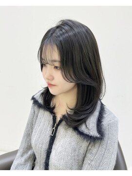 マージュ ギンザ(marju GINZA) ＊ミディアムレイヤー/aespaカリナ風