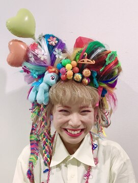 体育祭で目立つ×ポップデコMIXヘア