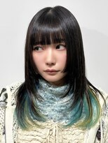 ルネラトーキョー(RUNERA TOKYO)&nbsp;インナーカラーイヤリングカラー顔まわりレイヤーぱっつん前髪