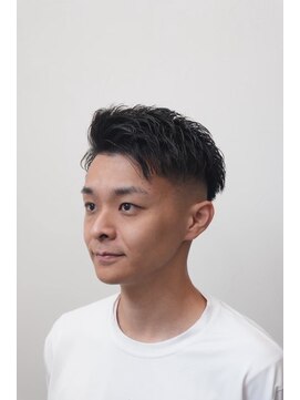 スター(STAR) アップバング×フェードショート｜男前ヘア