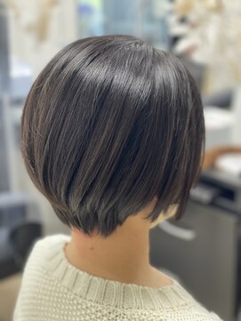 アッシュ 稲田堤店(Ash) ショートボブ