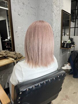 ワン(ONE) ピンク