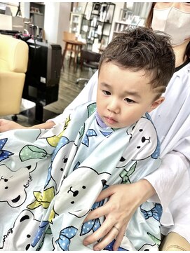 リリカル ヘアオブジェ 刈り上げベリーショート