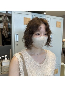 クルニエ(crenier) @ボブパーマ/ベージュ