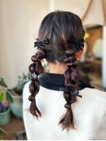 ムニカ 表参道(Munica)&nbsp;ぽこぽこツイン編みおろしアレンジ♪/表参道