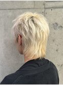 抜きっぱなしスパイキーショートウルフ