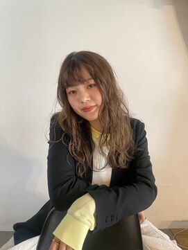 キオク(KIOKU) ロングパーマ　ブラウン　シースルーバング【騎射場/荒田】