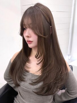 エル バイ アンキシム(elu by AHNKISM) 【韓国ヘア】顔まわりレイヤーカットくびれミディアム心斎橋