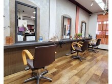 ニシモン 駅前店(NISHIMON)の雰囲気（アットホームな店内☆楽しい時間が過ごせますよ！）