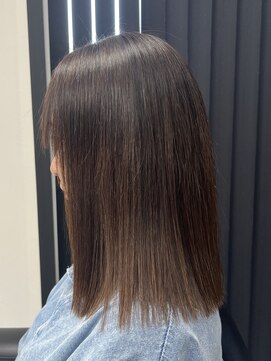 ルシック(LE CHIC) ミディアムスタイル/髪質改善/縮毛矯正