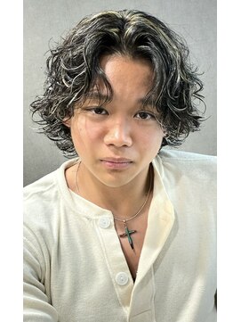 リア(Li'a) ハイライトサーフカール×グランジパーマ×名古屋サーフカール