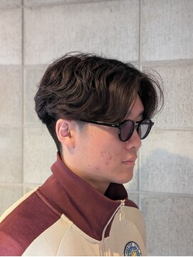 ワンワンオー バーバーショップ コンチネンタル(@110 BARBER SHOP continental) ニュアンスパーマ