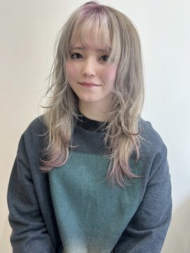ディーバ 横浜(D.I.E.V.A) 10代20代30代ホワイトベージュピンクエンドカラーウルフレイヤー