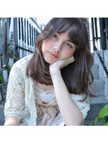 [外国人風]ブリーチハイライト×ベージュアッシュ