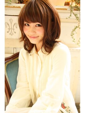 カットルームカラー 放出店 ふんわりくびれミディ×ヌーディベージュ